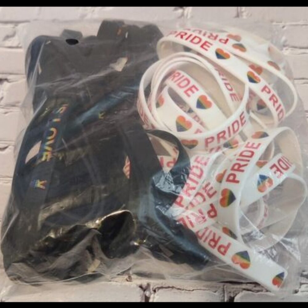 LGBTQ+ Pride HEART Rainbow Silicone Bracelets Pride Rubber Wristbands- 60pcs